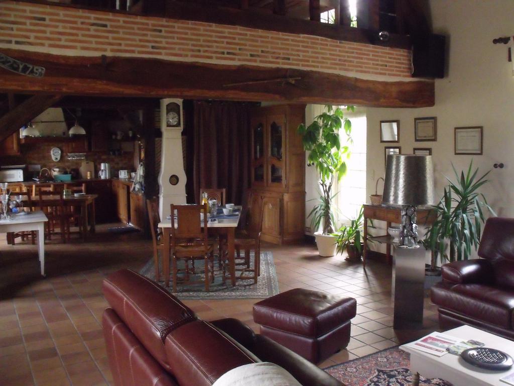 Bed and Breakfast Althaea La Ferté-Saint-Cyr Exterior foto